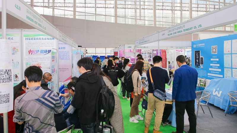 在众多logo设计素材网站中，我们可以将其大致分为以下几类：